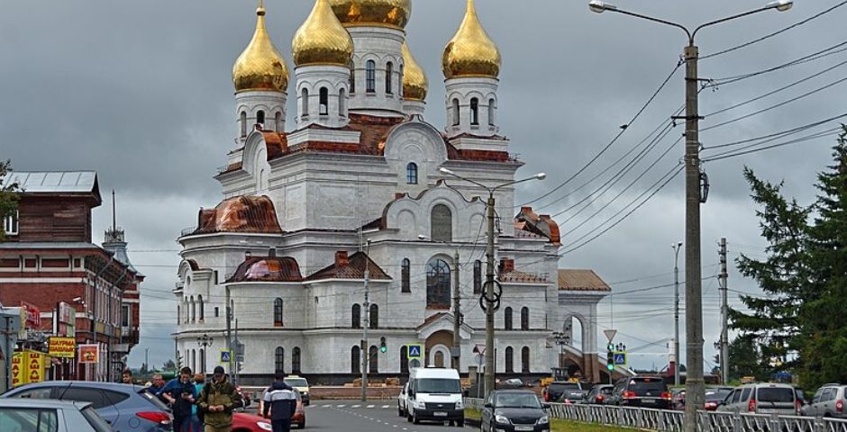 В Архангельске растет число заболевших COVID-19, но город не закроют