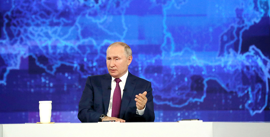 Песков: формат прямой линии с Путиным остается на повестке дня