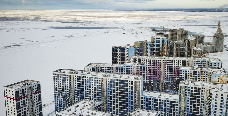 В Петербурге суд арестовал участки компании Seven Suns Development, строящей жилье на намывных территориях