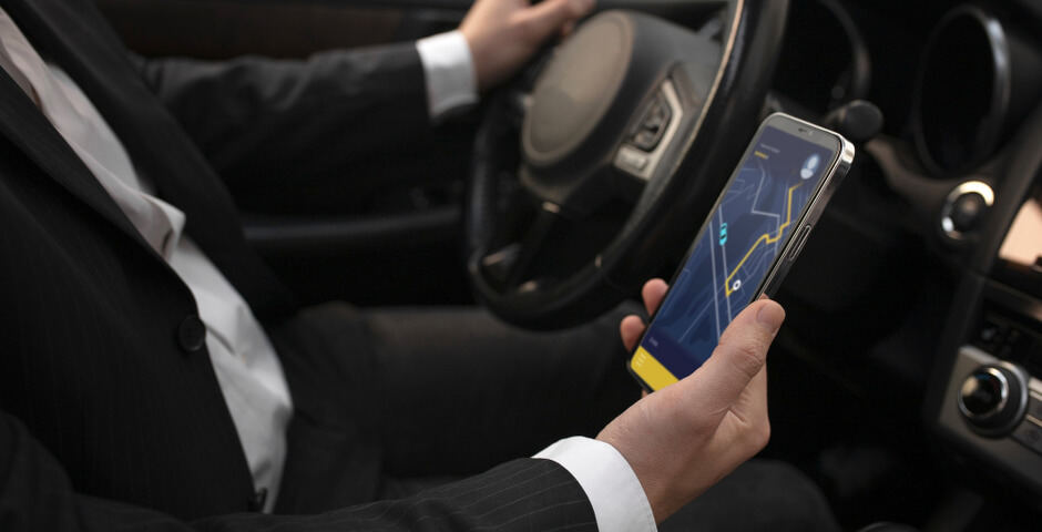 Названа средняя стоимость поездки на такси в Петербурге