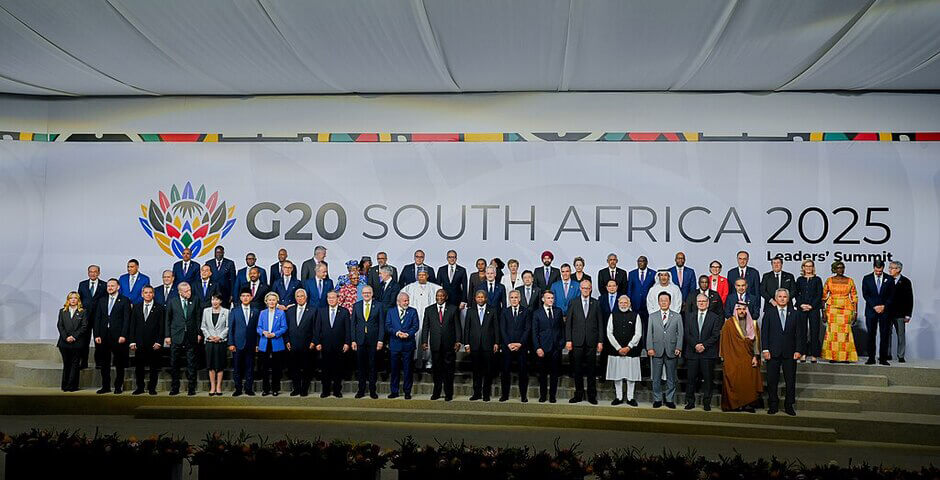 Орешкин: недружественные страны предлагали России сотрудничество