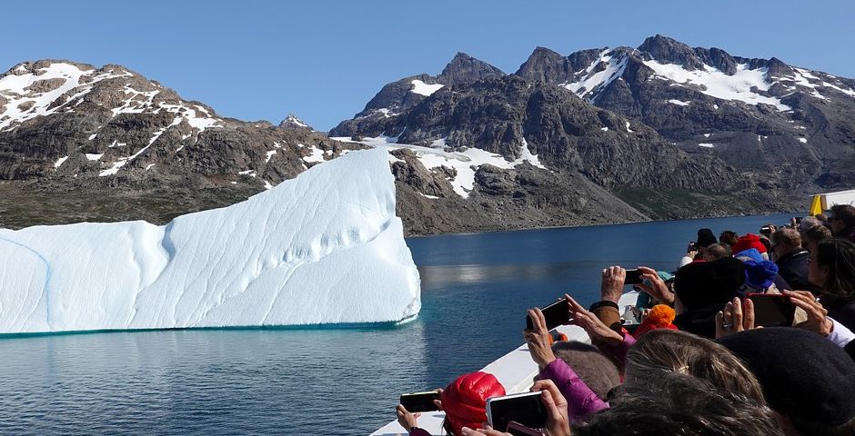 Сенатор Важенин: Арктический туризм не должен быть дешевым