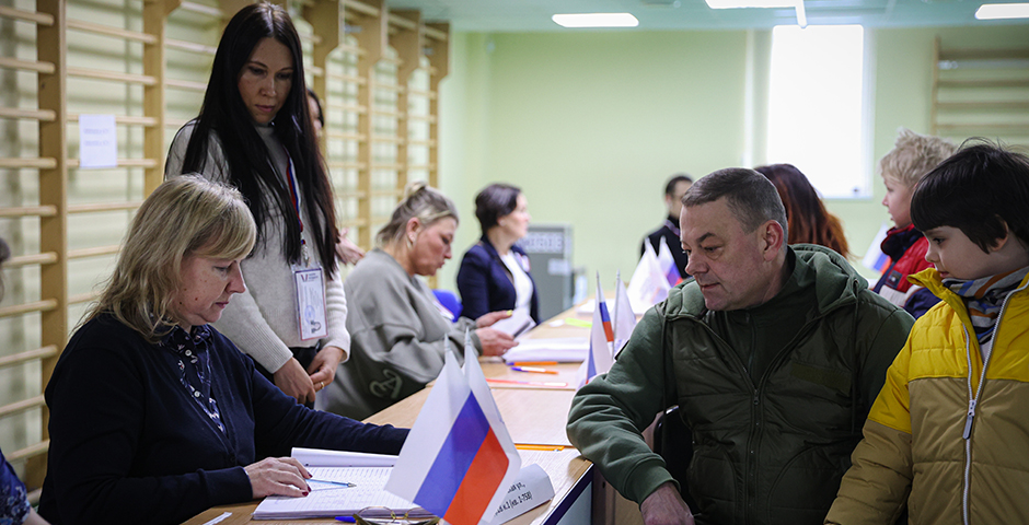 В Петербурге оценили применение на избирательных участках защитных кодов от видеофейков