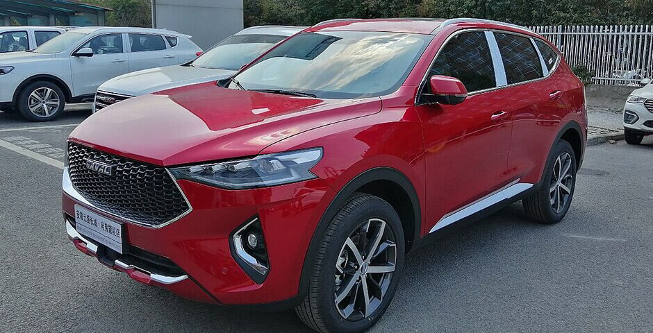 Аналитики перечислили самые подешевевшие автомобили в Петербурге
