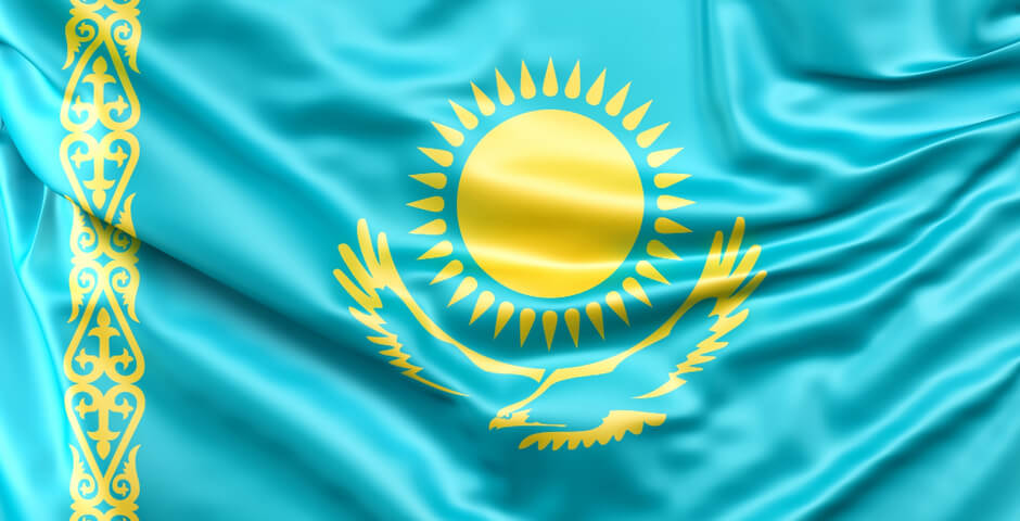 Казахстан разрабатывает систему электронного разрешения на въезд для россиян