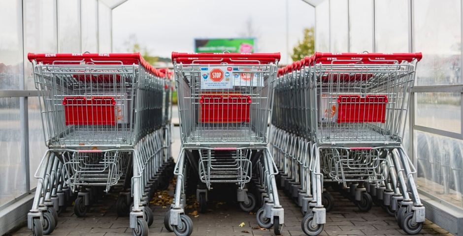 Аналитики: средний чек в супермаркетах страны подрос на 40%