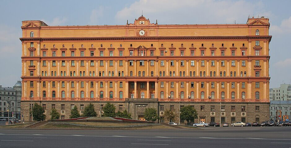 СМИ: операторов сотовой связи обяжут отключать связь по требованию ФСБ