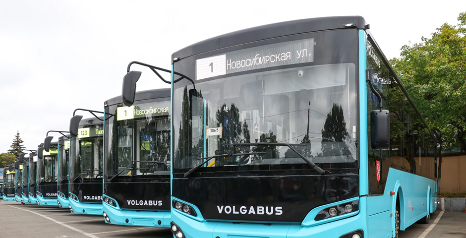 30 новых автобусов ЛиАЗ и 53 Volgabus прибыли в Петербург