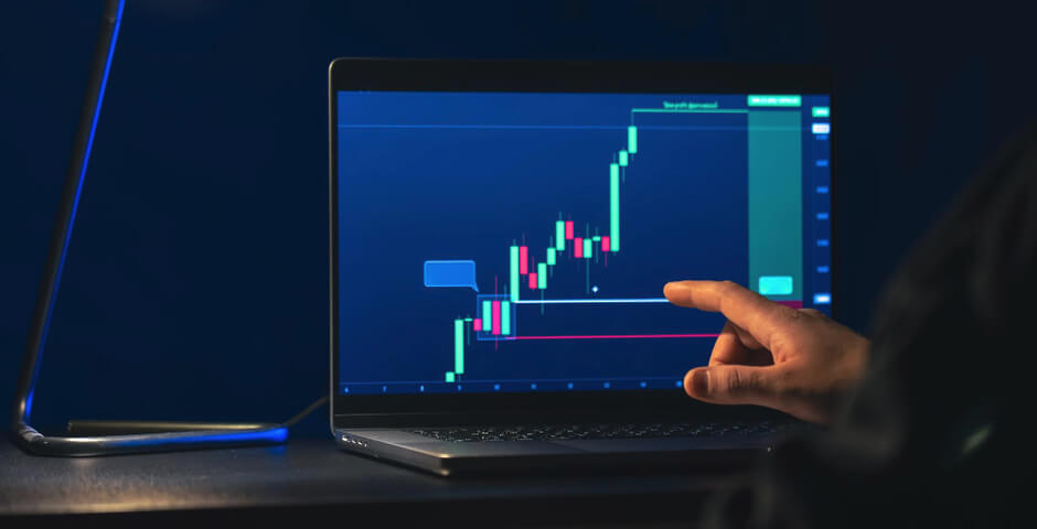 Продажи белорусского бензина на Петербургской бирже резко рухнули