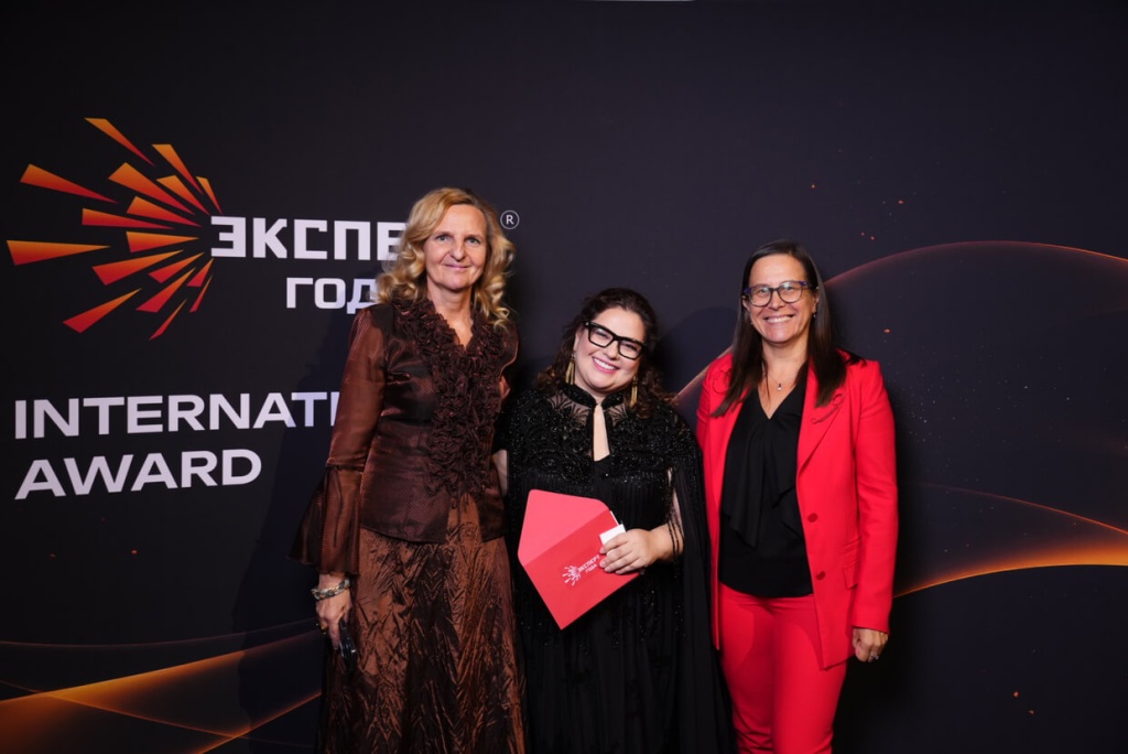 AKV03752.jpg AKV03752.jpg