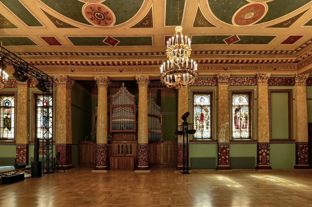 Англиканская церковь.jpg