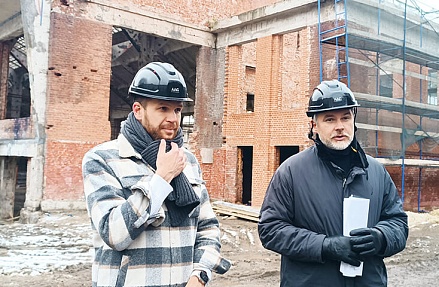 Реконструкция фабрики «Красное знамя» идет по плану