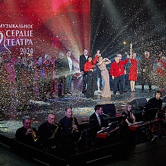 «Зрители приходят в театр за новыми впечатлениями и эмоциями»