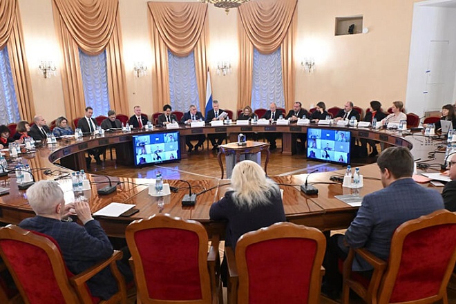 В Госдуме РФ обсуждается создание федерального проекта по борьбе с ревматическими заболеваниями