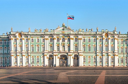 «Туристов в городе не будет вообще»: Петербург недосчитается 12 млрд рублей