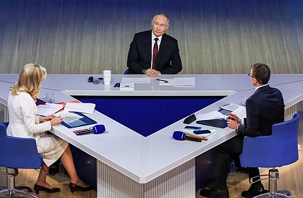 Владимир Путин провел прямую линию. Главные заявления президента России