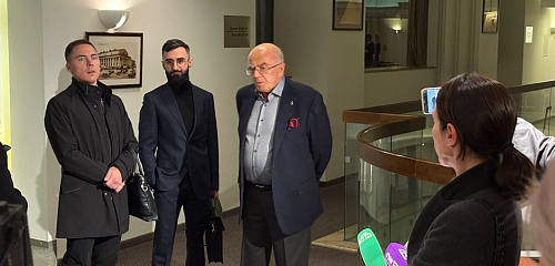 Отель вызвал полицию на встречу Запесоцкого с журналистами